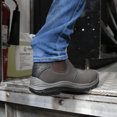 Grafters boots (model)