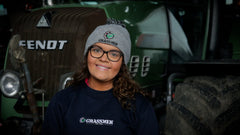 "GRASSMEN" Bobble Hat Light Grey